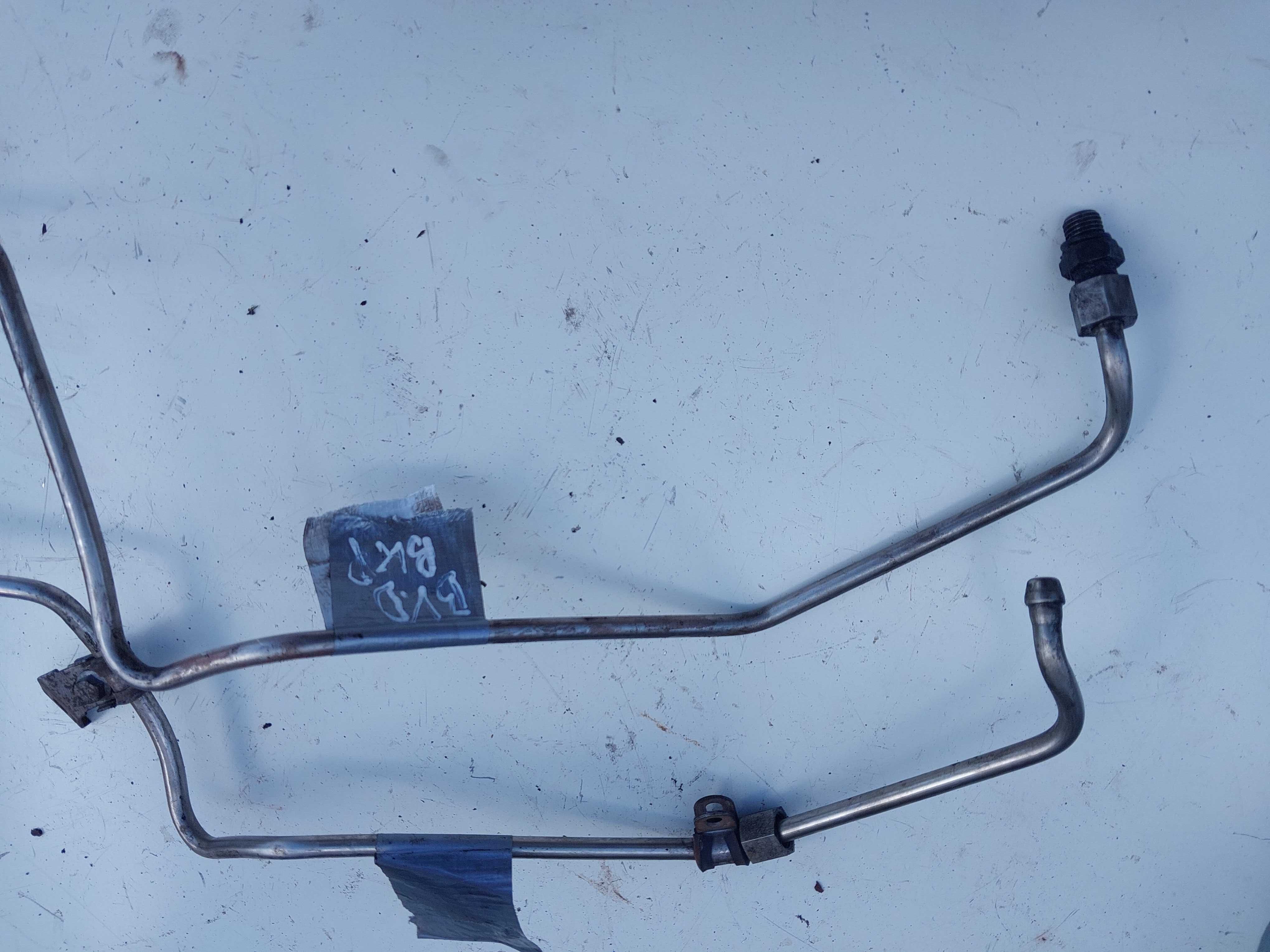 Rurka smarowania turbosprężarki 2.0 tdi BKD BKP A3 8p Golf V Oleju