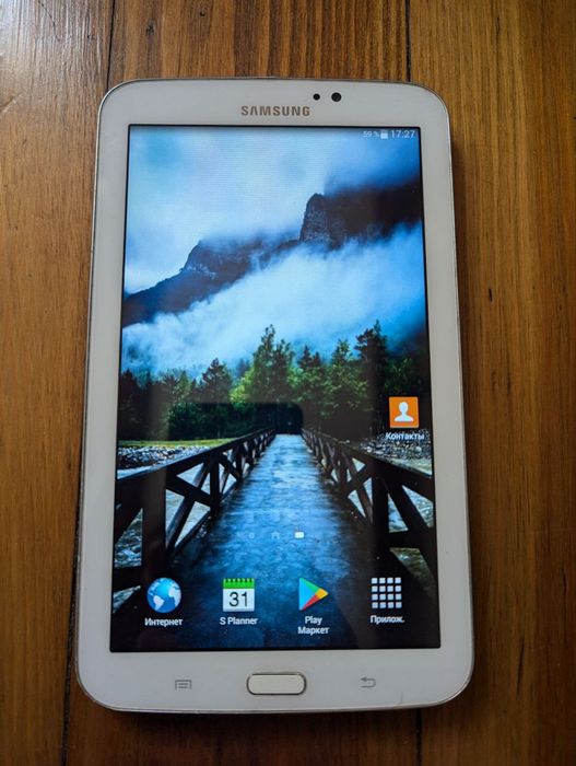 Планшет Samsung Galaxy Tab 3 SM-T210 7" 8Gb White