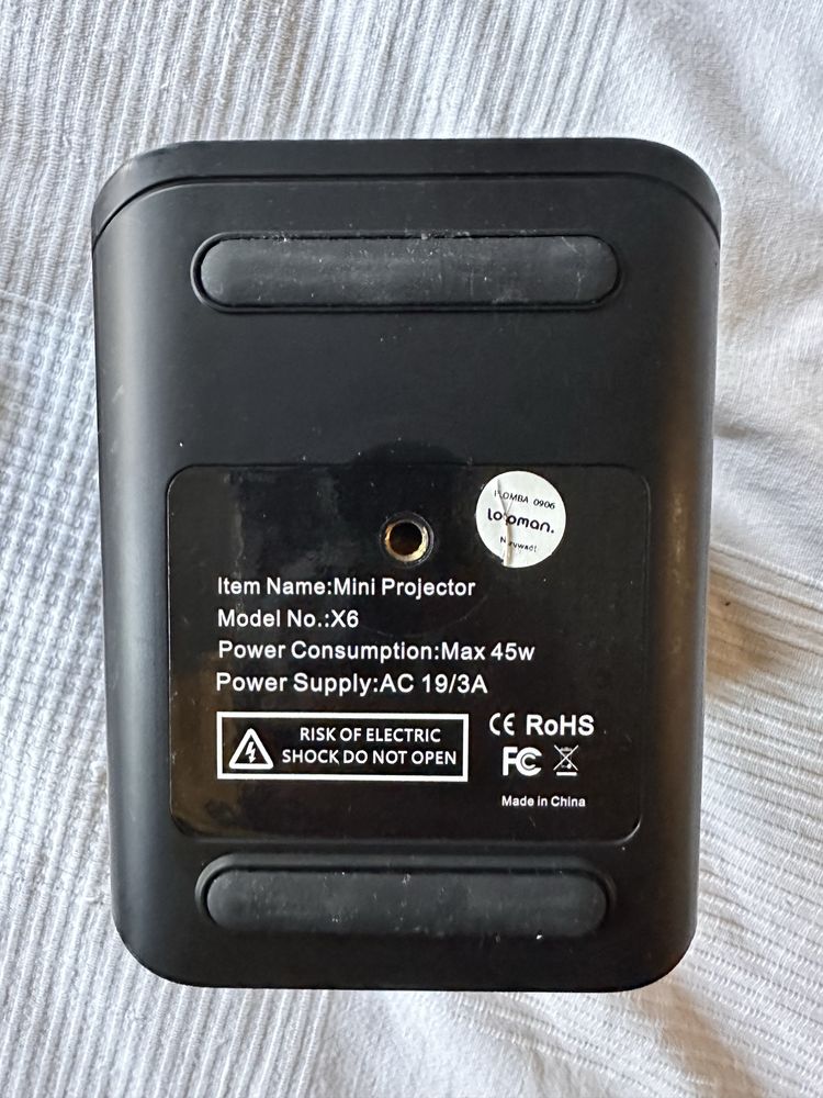 Projektor LED X6 z Androidem