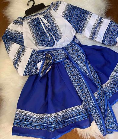 Костюм український, вишиванка синя для дівчинки, національний