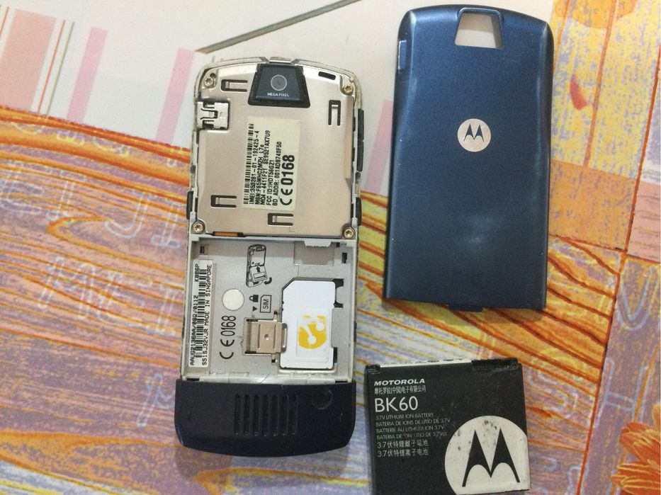 Motorola RAZR V3;V3i ;L6;V600,V525.