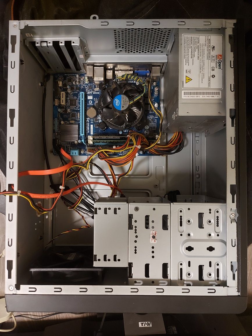 Материнская плата GIGABYTE GA-H61M-USB3V