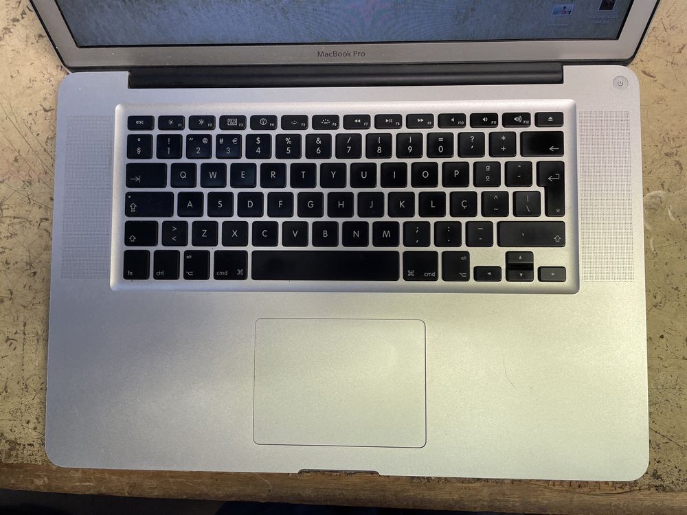 Macbook pro 2011 CORE I7