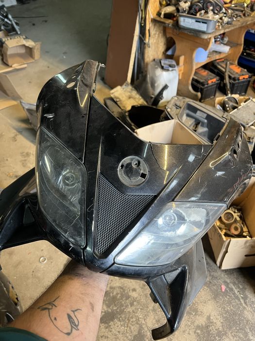Gilera nexus 125/300 czasza owiewka lampy kierunkowskaz komplet