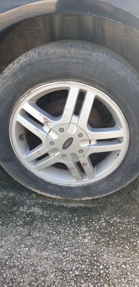 Jantes r15 4x108 Ford focus mk1 2001