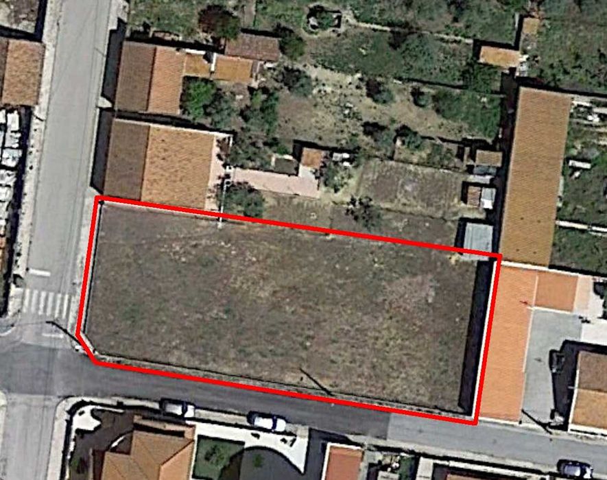Terreno para construção urbana com 971,25 m²