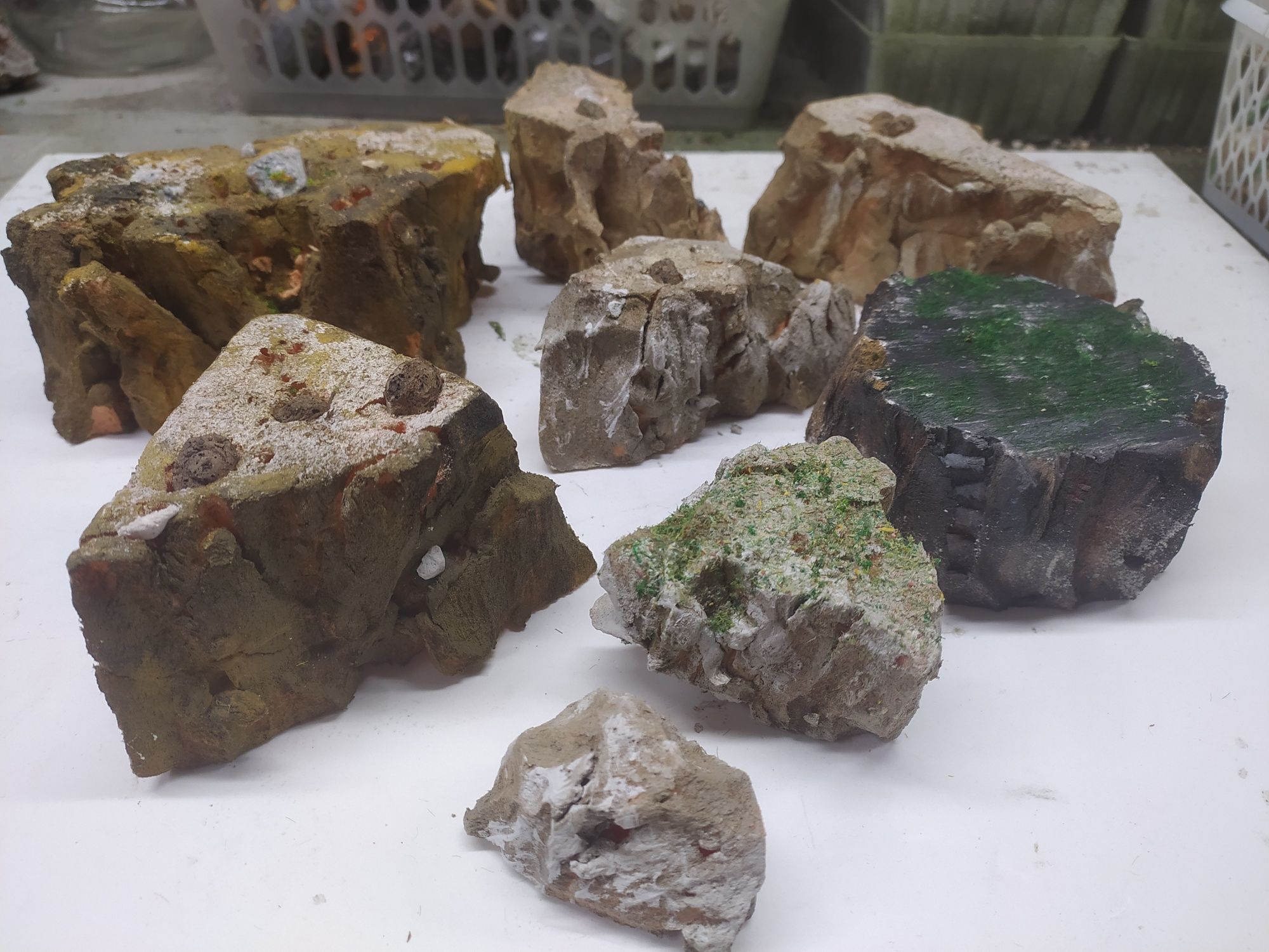 Makieta-  różne skały, skałki , wzniesienia- zestaw