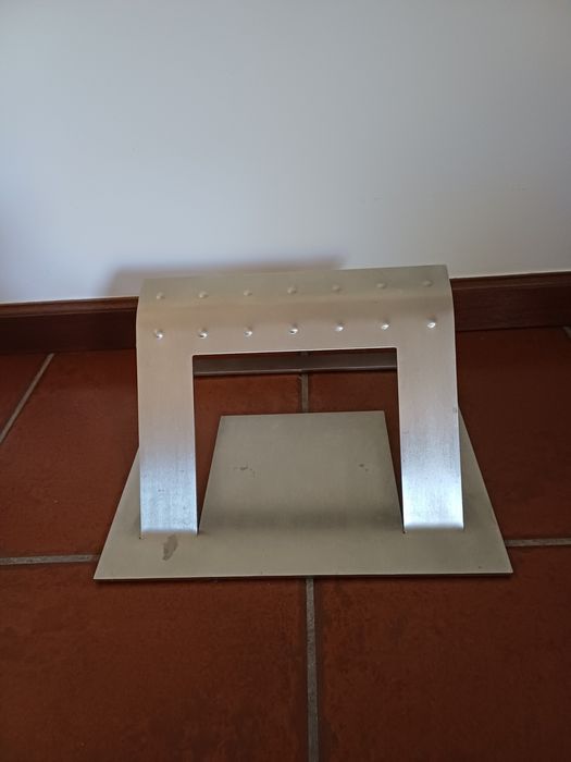 Cadeira Hidráulica de cabeleireira  + suporte de pés.