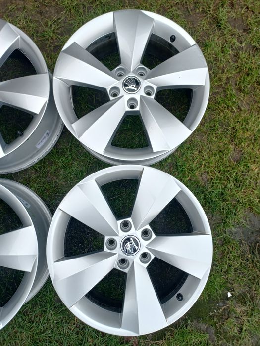 Диски r17 5×112 et38 Skoda