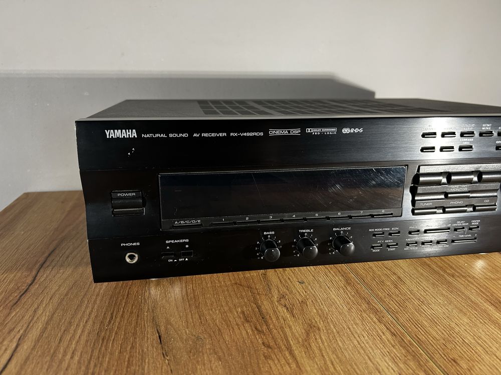 Wzmaniacz Yamaha RX-V492RDS