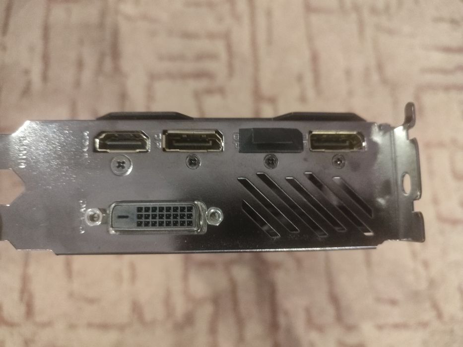 Компьютер цілий 9000 грн