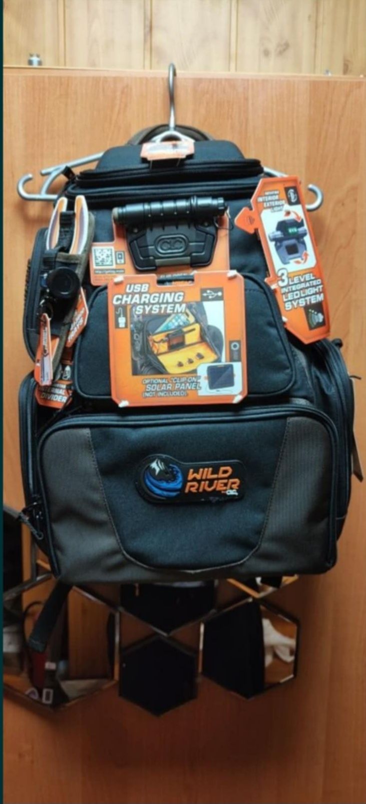 Plecak wędkarski Wild River Nomad® z podświetleniem LED CLC CL1WT3604