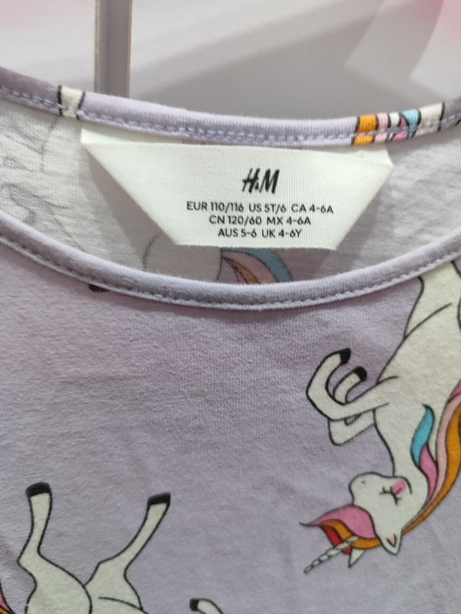 Sukienka H &M 110/116 jednorożec