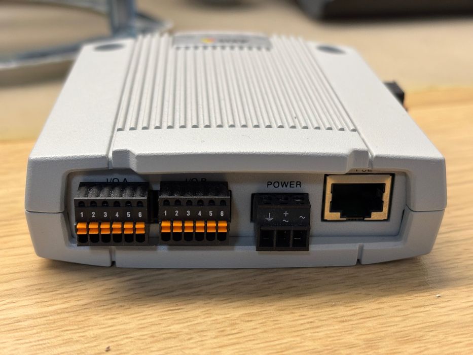 Axis P8221 Network I/O Audio Sensor PIR module