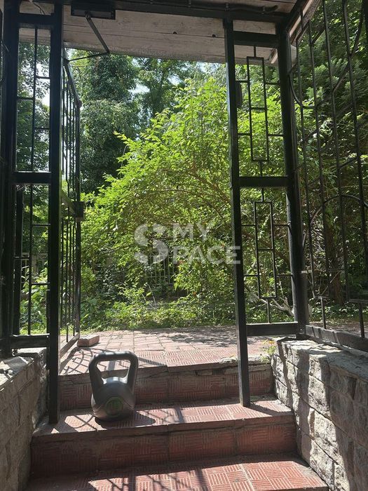 вул. Ярославів Вал, 17Б