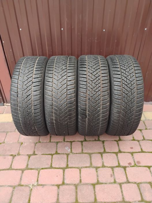 4x Opony  zimowe DUNLOP 205/50R17.