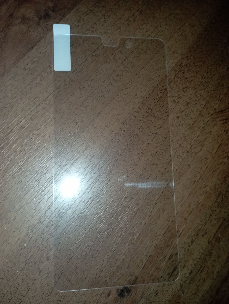 Продам захисні стьокла на Xiaomi.