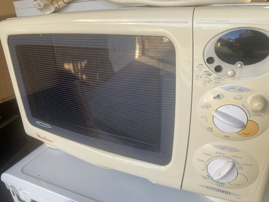 Microondas moulinex , falta-lhe dois botoes de tempo