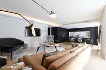 Apartamento T2 em prestigiado edifício no CHIADO com Garagem e Arrecad