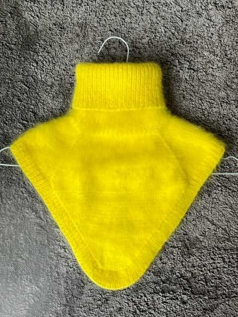 Ангорова шапка, рукавички та снуд в комплекті