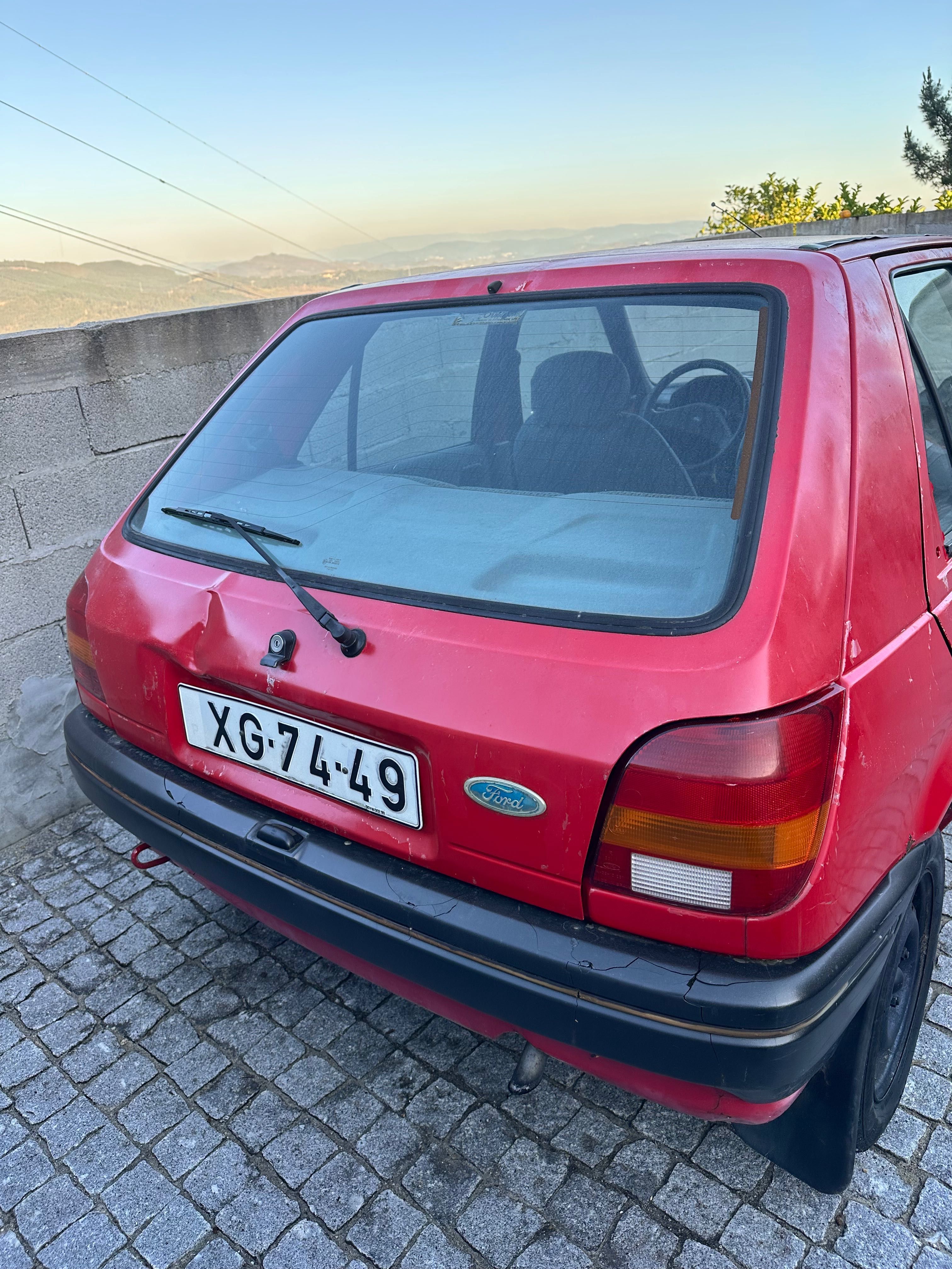 Ford      fiesta