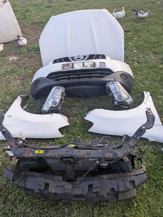 Установочна панель телевізор бампер фари крила nissan qashqai комплект