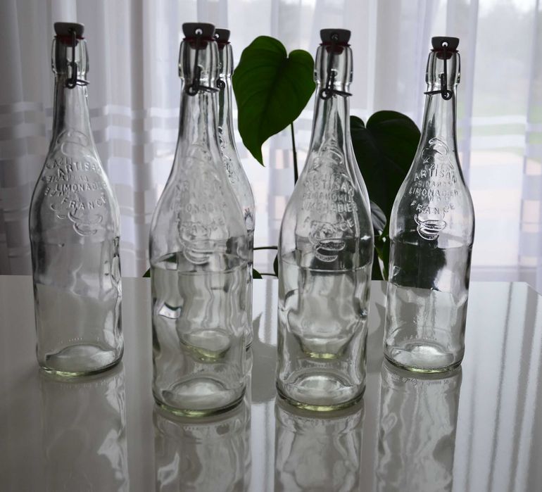 Butelki z korkiem 750 ml - nowe - 5 sztuk