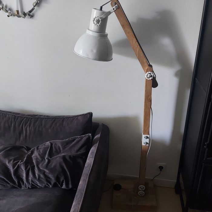 Lampa stojąca loft industrialna