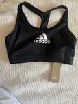 Top adidas tamanho M novo com etiqueta