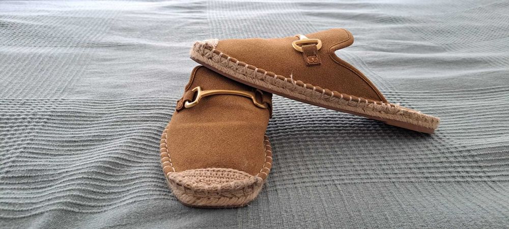 Sapatos de Mulher Tamanho 38