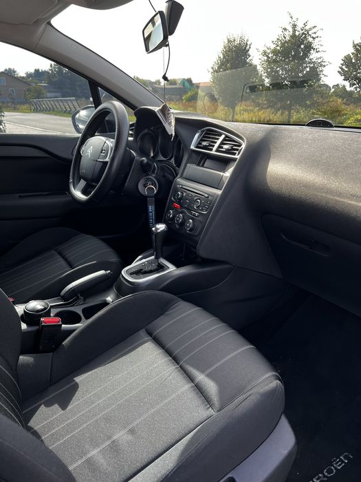 Citroën C4 II (B7) • 2012 рік • 1.6 VTi (EP6C) • Автомат