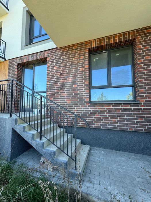 Продаж нової 1-кімнатної з ремонтом і терасою, ЖК «Кутюр»