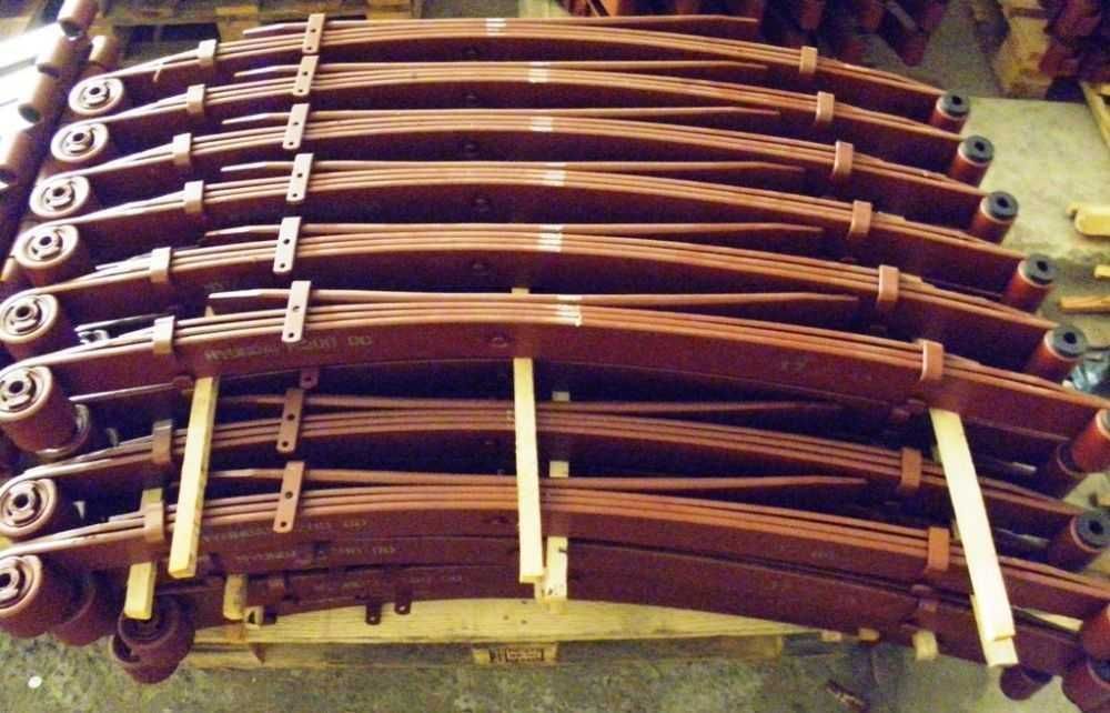 Ресора на Хюндай Hyundai H200 H1 H100 (Міцубісі Л300, Л400)