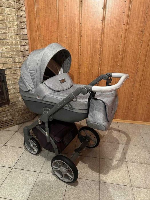 Коляска дитяча Roan Bass