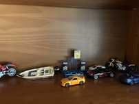 Carrinhos e motas