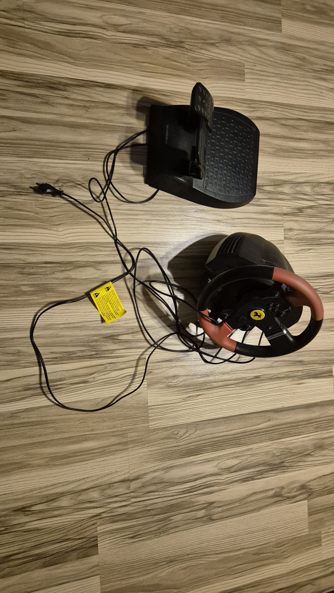 Kierownica Thrustmaster t150