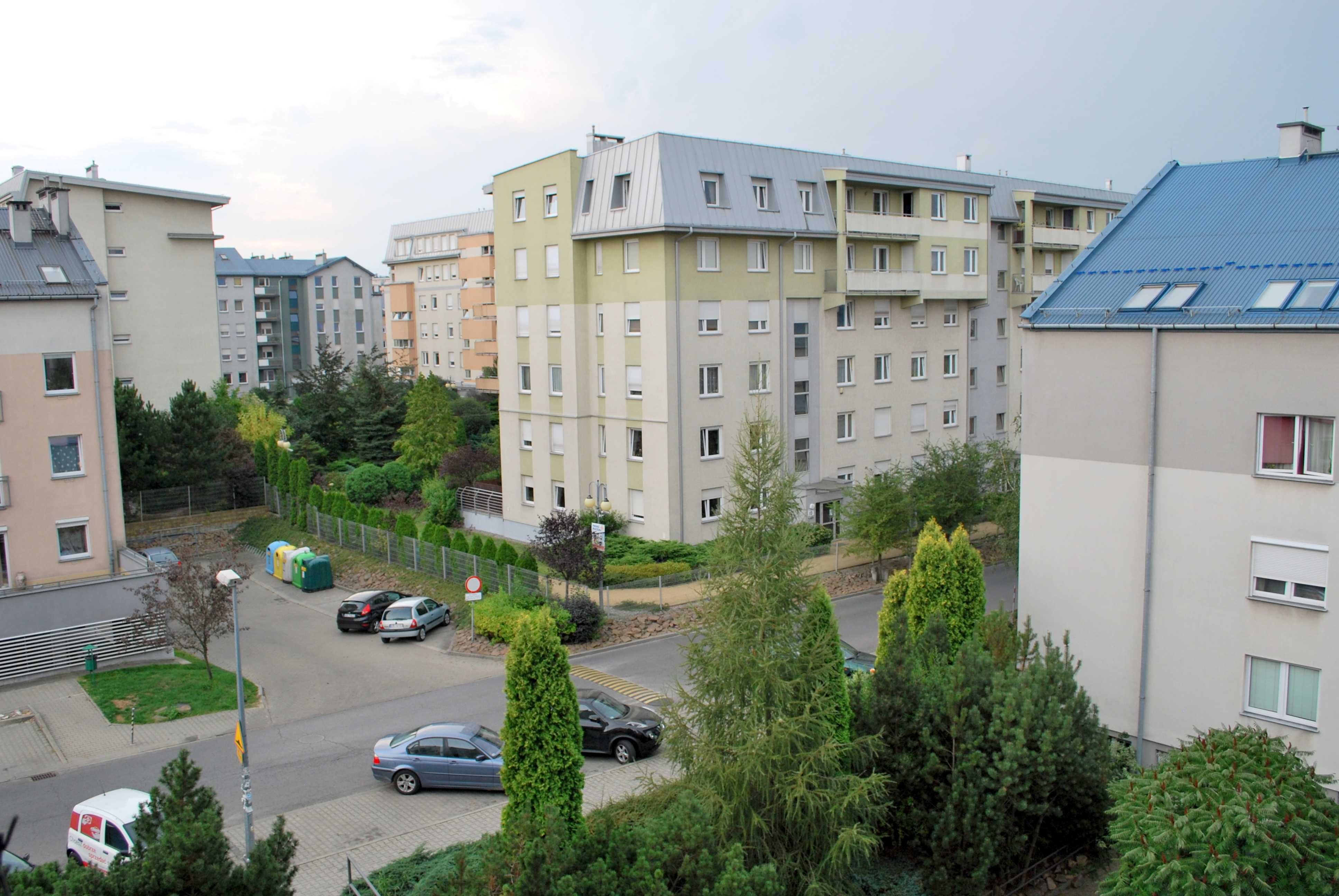 Przestronne, słoneczne i zadbane mieszkanie 2-pokojowe na Ruczaju.