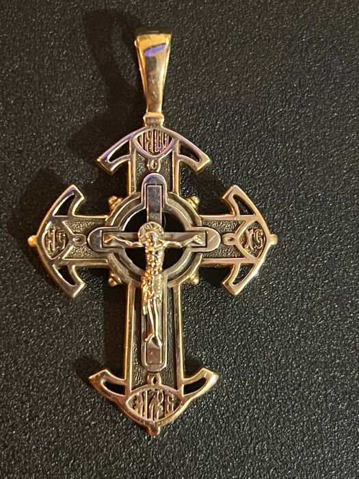 Золото, золотий хрестик