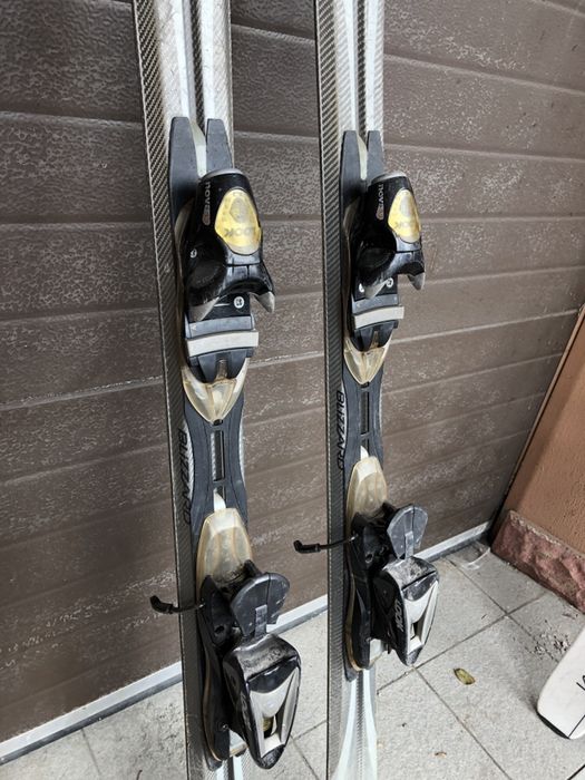 Продам Лыжи