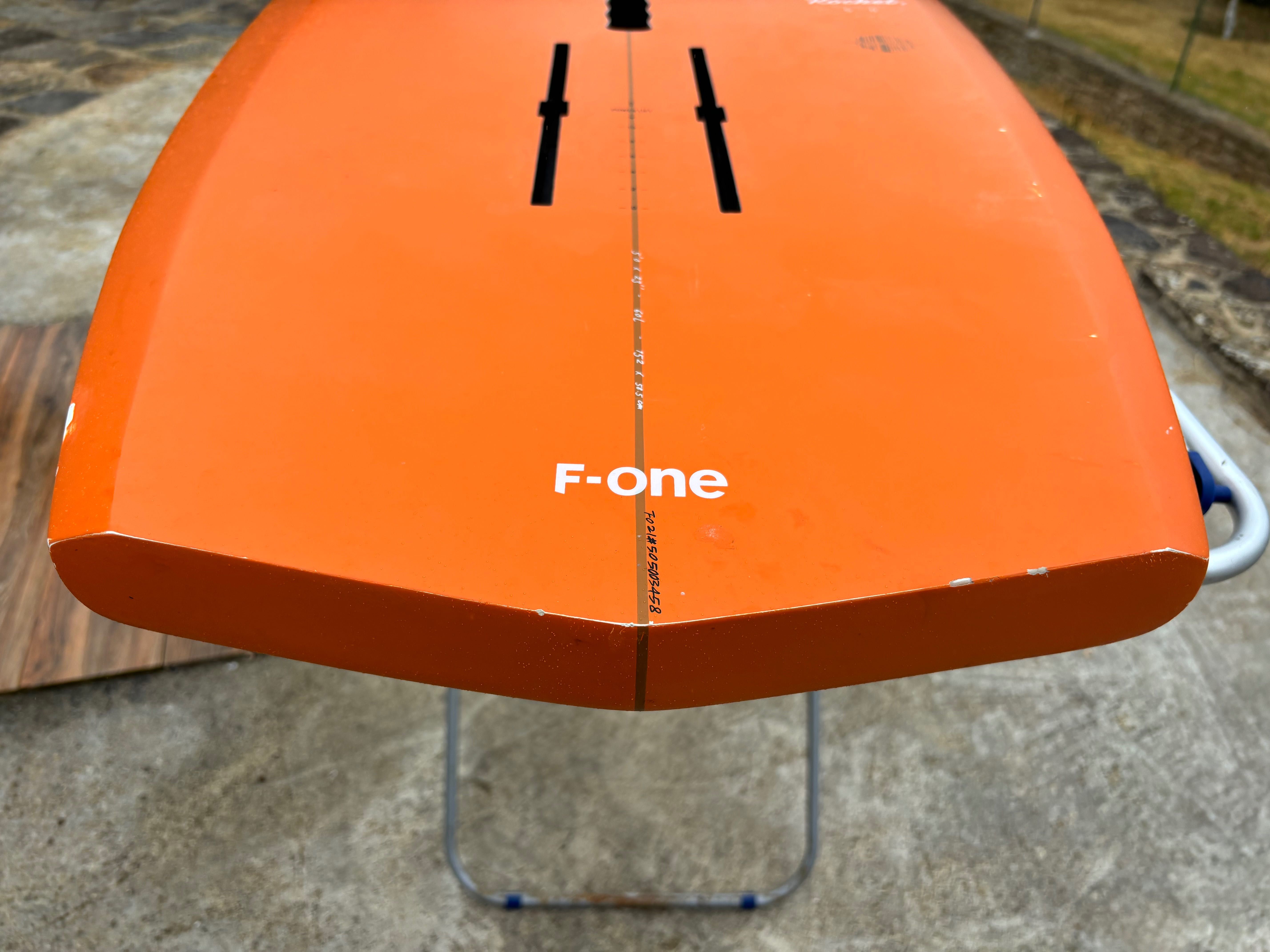 F-One Rocket 60L prancha wing foil