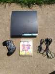 Konsola PS3 Slim