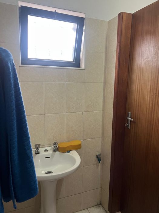 Aluguer Armazem com 350m2