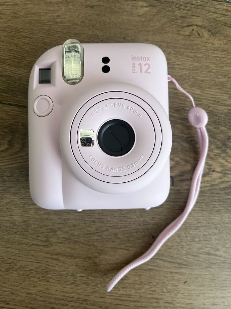 Instax mini 12 blossom pink