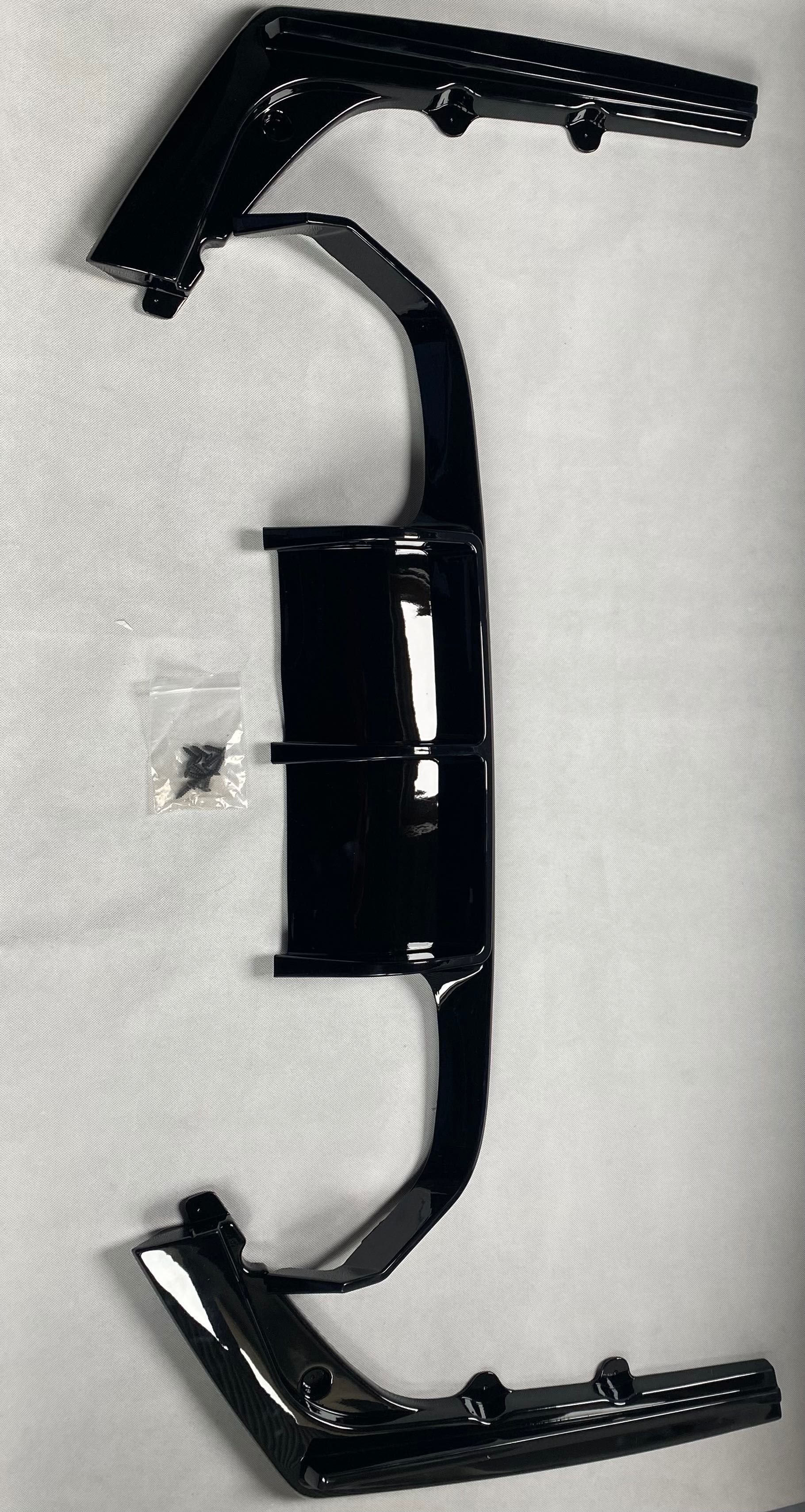 Dyfuzor Dokładka BMW M3 F80 M4 F82 CZARNY POŁYSK