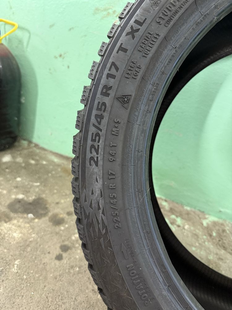 Продам рещину 225/45/17