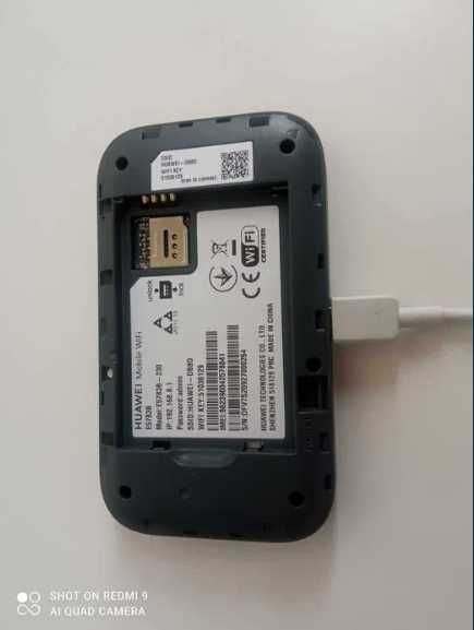 Modem Huawei model E5783B - 230