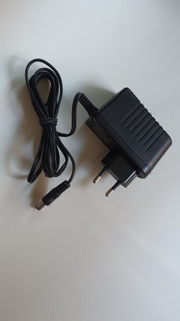 ac/dc adapter 311p0w047