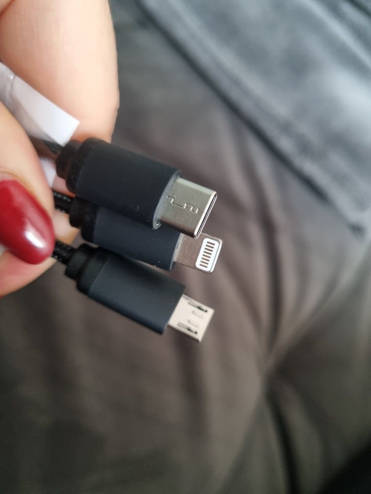 Nowy kabel USB 3w1. Długość 1,2m.