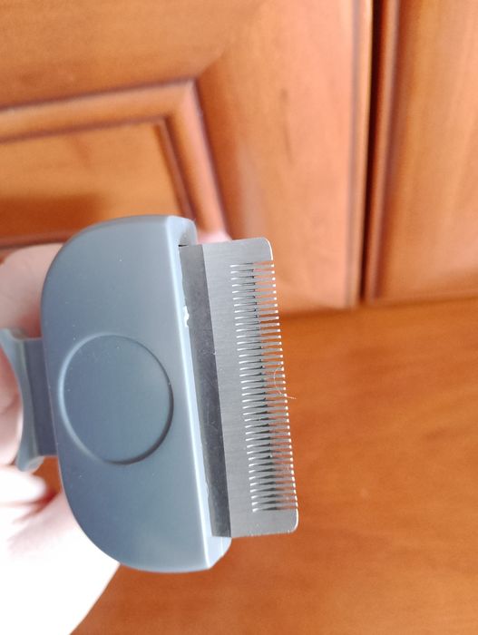 Zgrzebło, szczotka, trymer dla kota lub małego psa sierść do 5cm