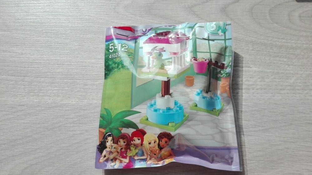 Lego friends Dom papugi